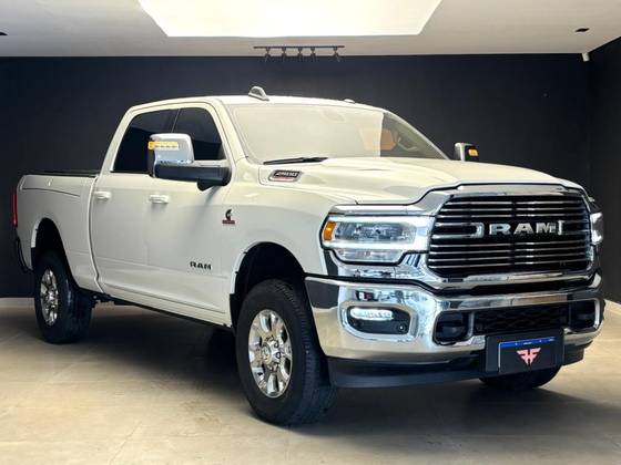 RAM 2500 6.7 I6 TURBO DIESEL LARAMIE CD 4X4 AUTOMÁTICO